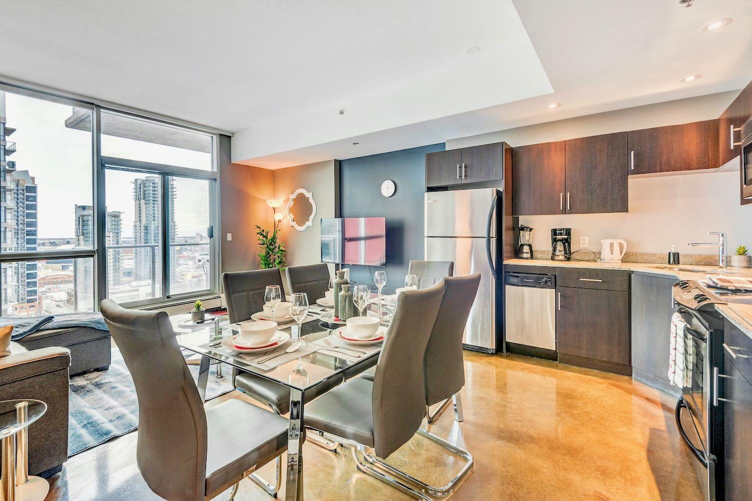 Modern 2Br Condo - King Bed - Downtown City Views YYC Kültér fotó
